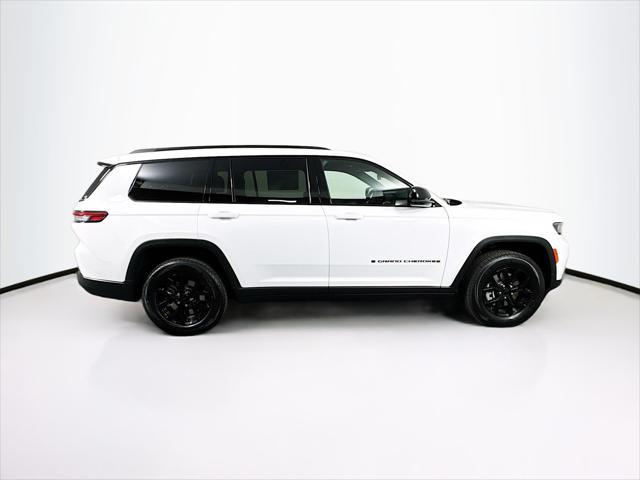 new 2025 Jeep Grand Cherokee L car, priced at $46,672