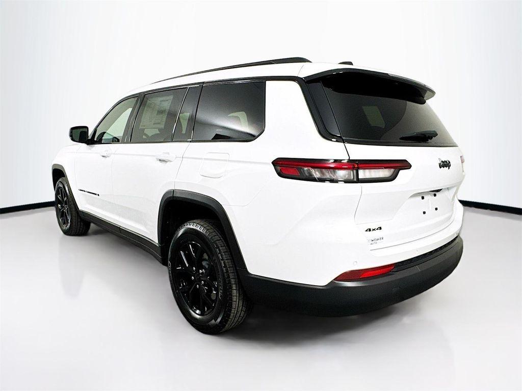 new 2025 Jeep Grand Cherokee L car, priced at $46,672