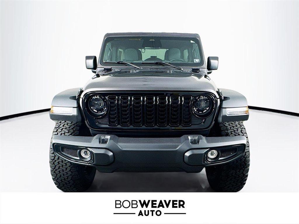 new 2025 Jeep Wrangler car, priced at $53,640