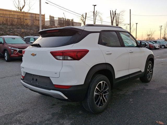 new 2025 Chevrolet TrailBlazer car, priced at $30,080