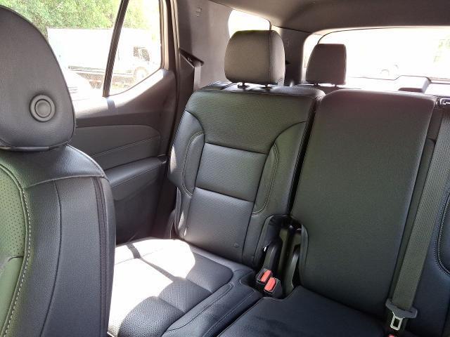 used 2022 Chevrolet Traverse car, priced at $30,365