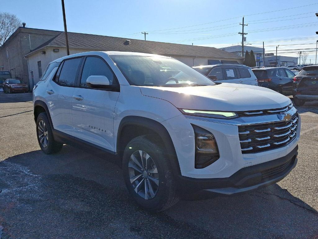 new 2025 Chevrolet Equinox car, priced at $29,647