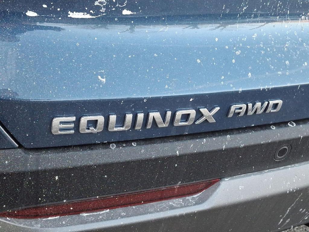 new 2025 Chevrolet Equinox car, priced at $32,490