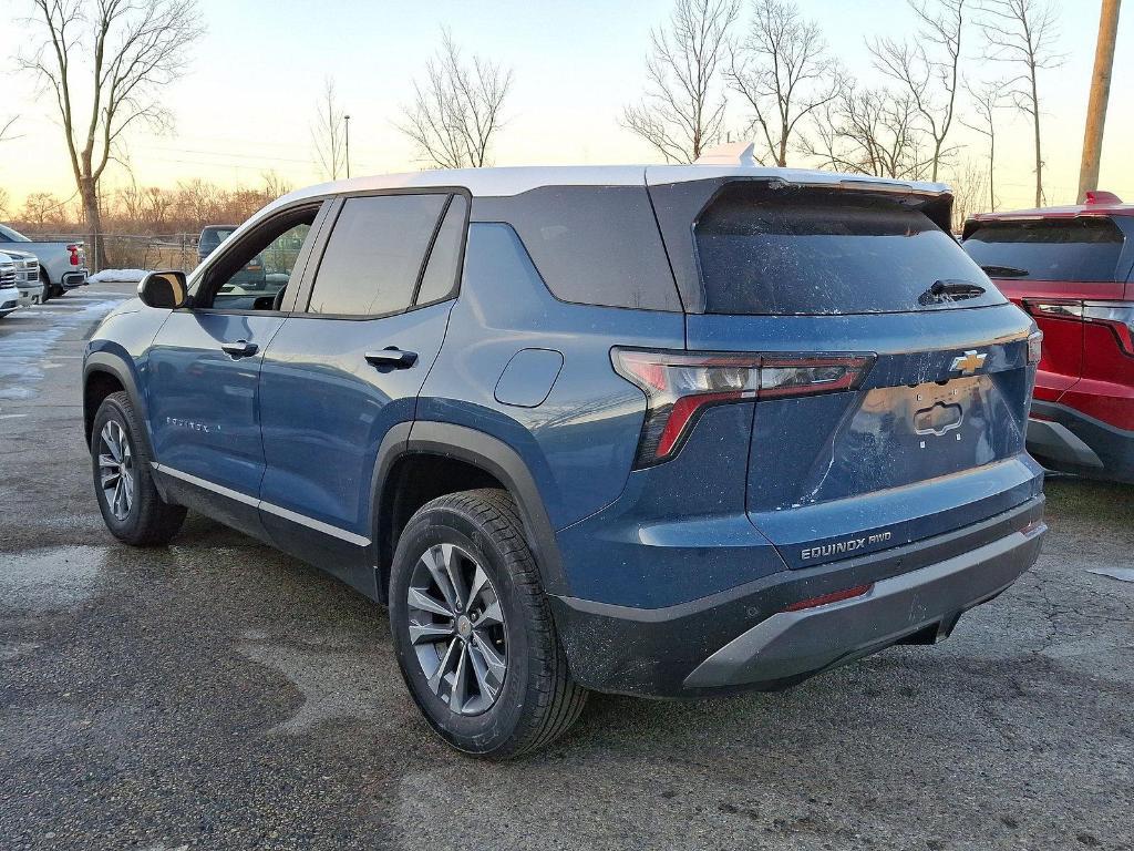 new 2025 Chevrolet Equinox car, priced at $32,490