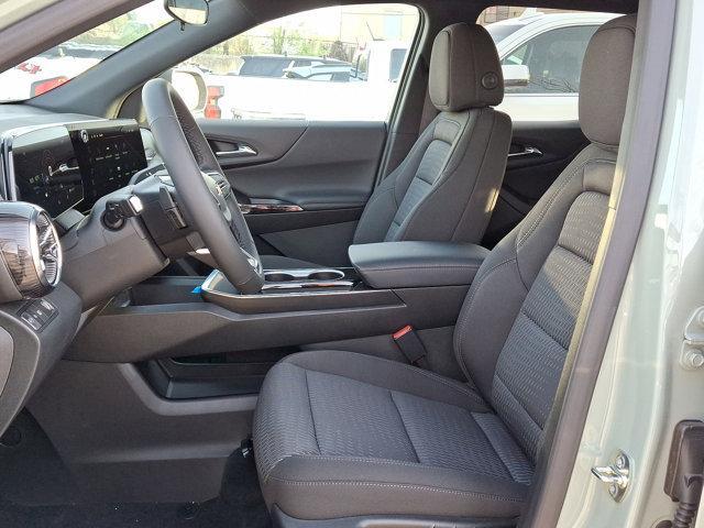 new 2025 Chevrolet Equinox car, priced at $31,185