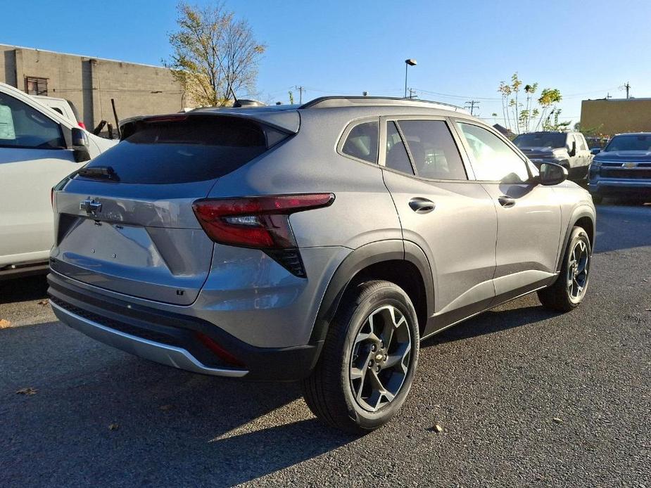 new 2025 Chevrolet Trax car, priced at $25,485