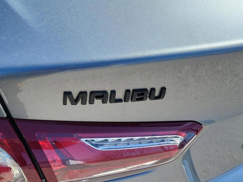 new 2024 Chevrolet Malibu car, priced at $29,135