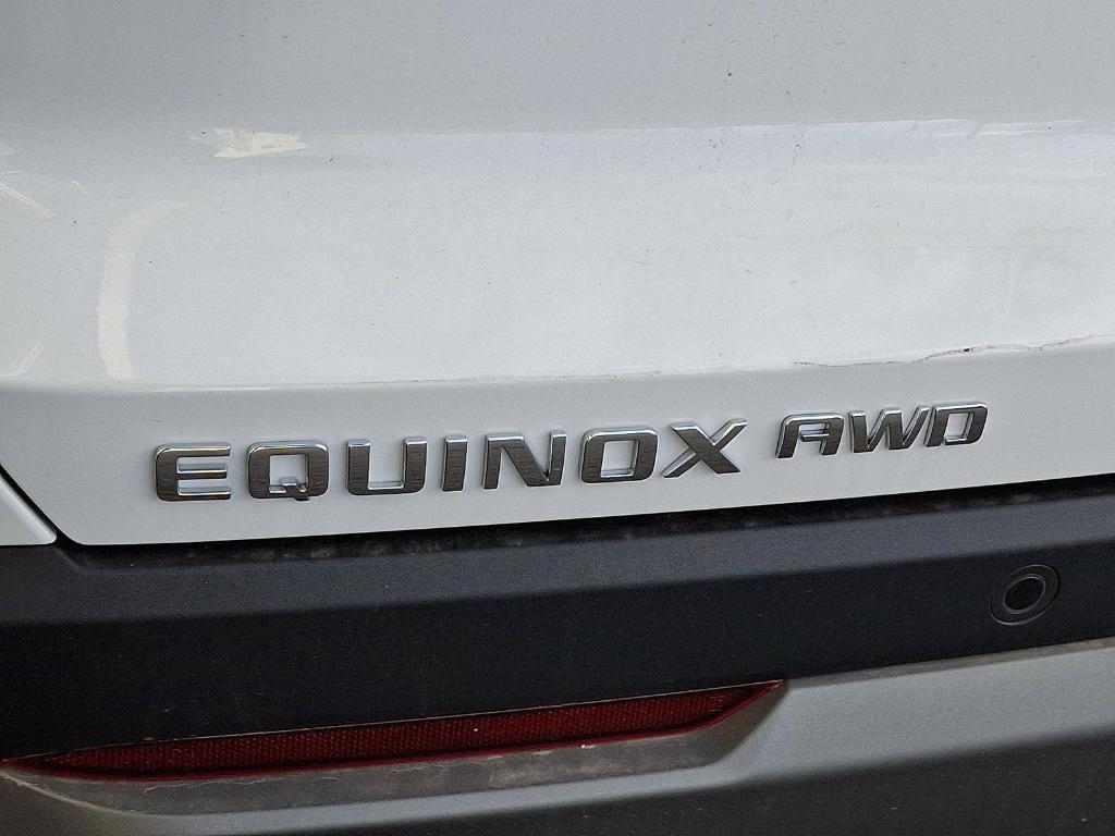 new 2025 Chevrolet Equinox car, priced at $32,956