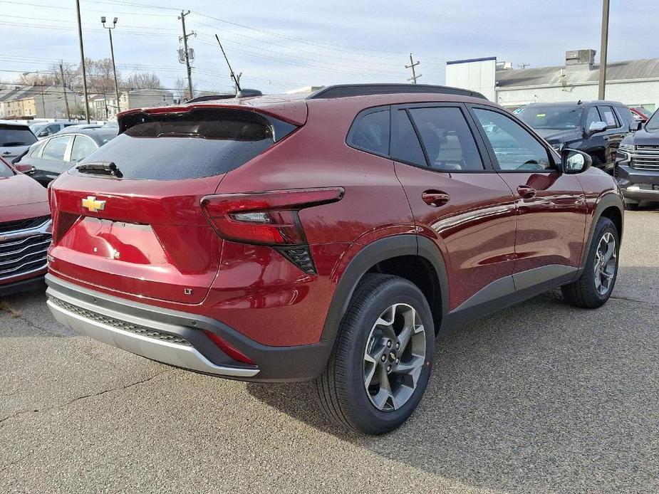 new 2025 Chevrolet Trax car, priced at $24,985