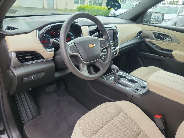 used 2022 Chevrolet Traverse car, priced at $30,995