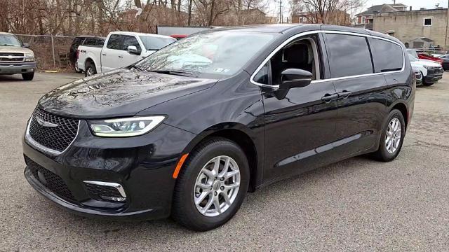 used 2023 Chrysler Pacifica car, priced at $24,995