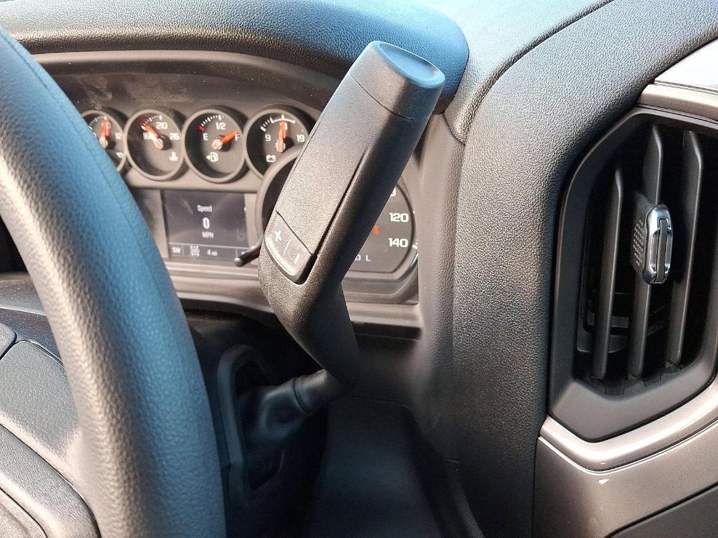 new 2025 Chevrolet Silverado 1500 car, priced at $43,615