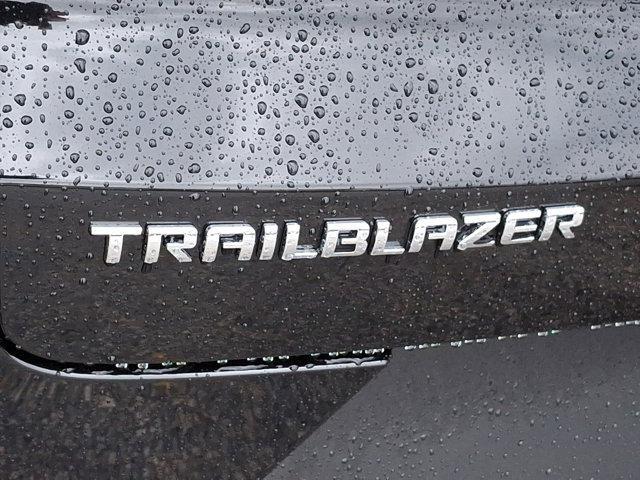 new 2025 Chevrolet TrailBlazer car, priced at $30,960