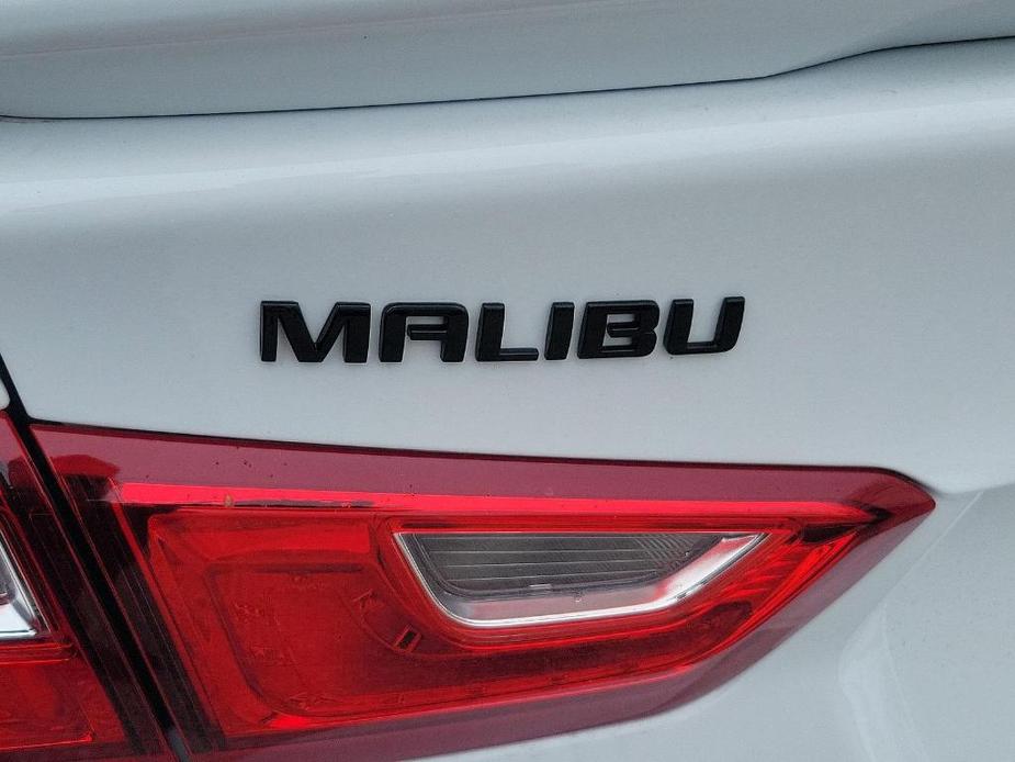 new 2024 Chevrolet Malibu car, priced at $25,930