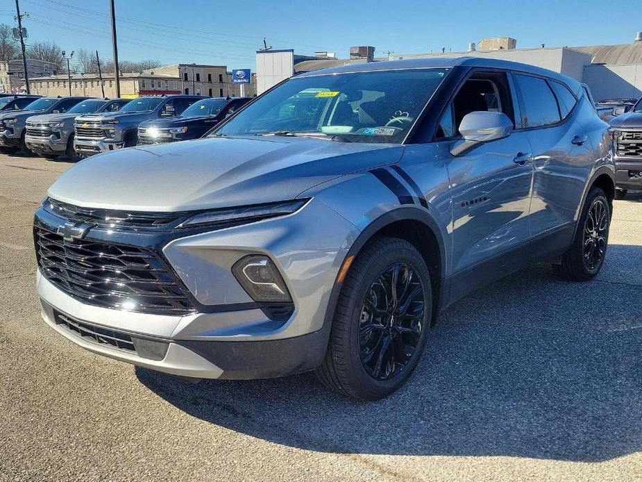 new 2024 Chevrolet Blazer car, priced at $40,665