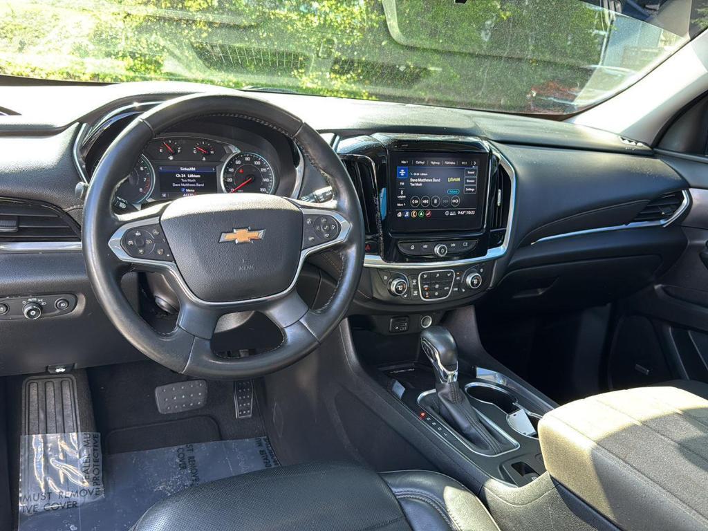 used 2021 Chevrolet Traverse car, priced at $35,884