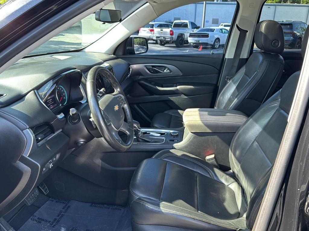 used 2021 Chevrolet Traverse car, priced at $35,884