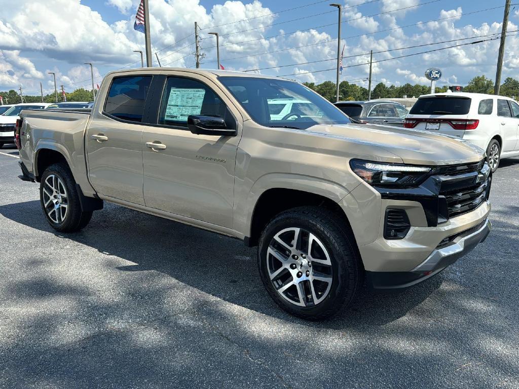 new 2024 Chevrolet Colorado car, priced at $44,656