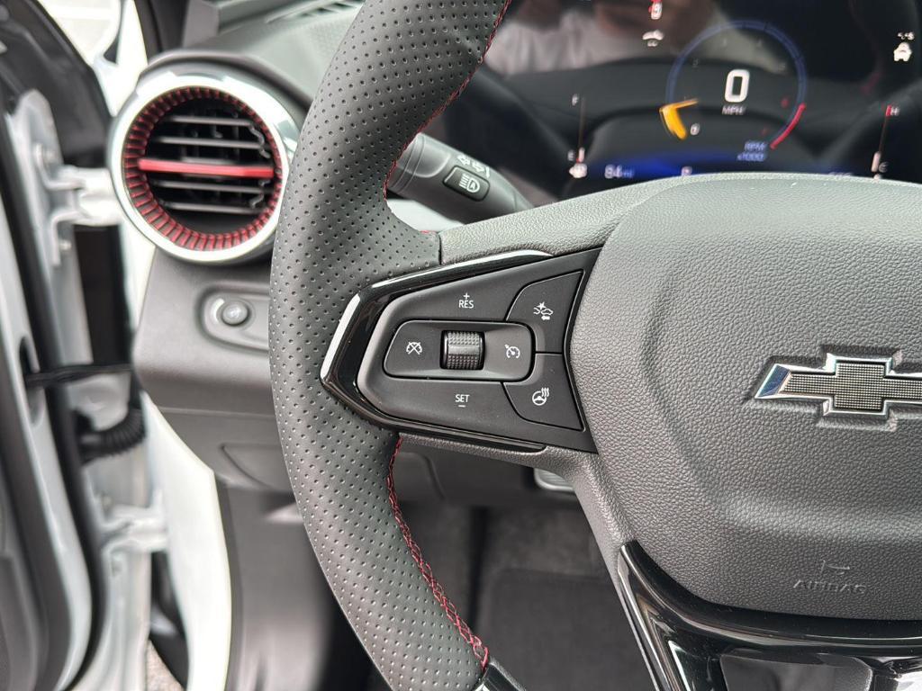 new 2025 Chevrolet Trax car, priced at $25,980