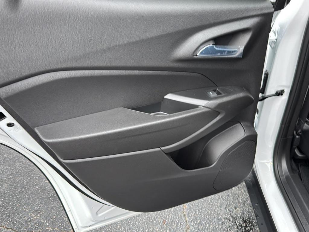 new 2025 Chevrolet Trax car, priced at $25,980