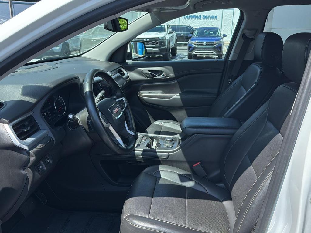 used 2023 GMC Acadia car, priced at $28,999