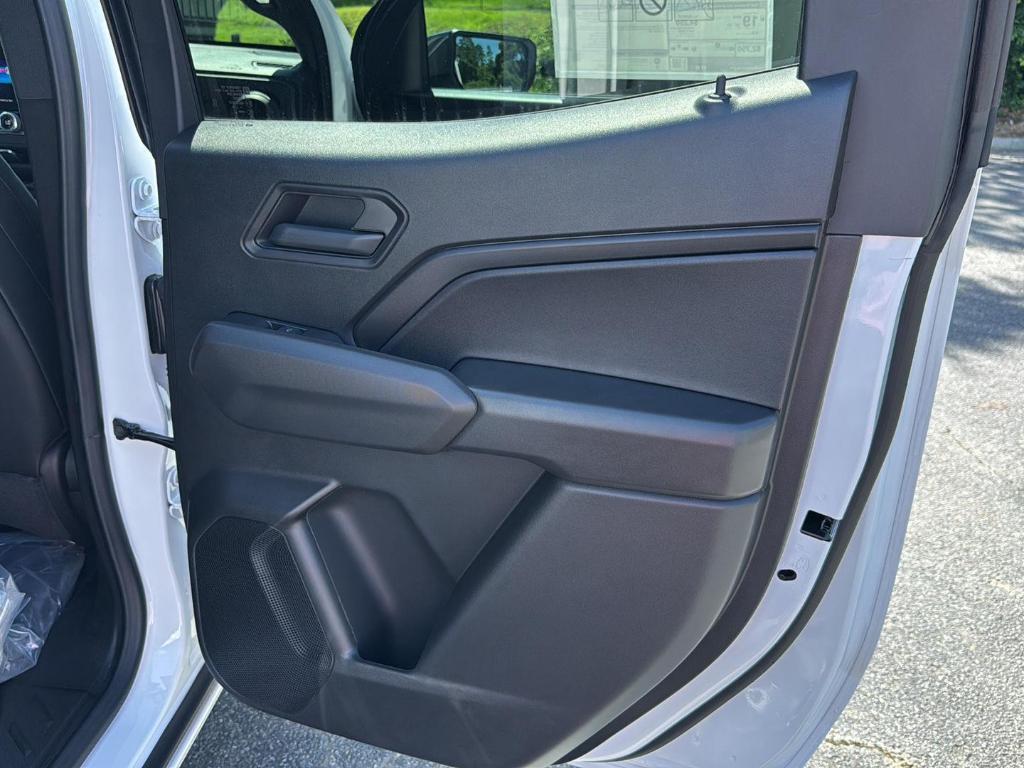 new 2025 Chevrolet Colorado car, priced at $42,535