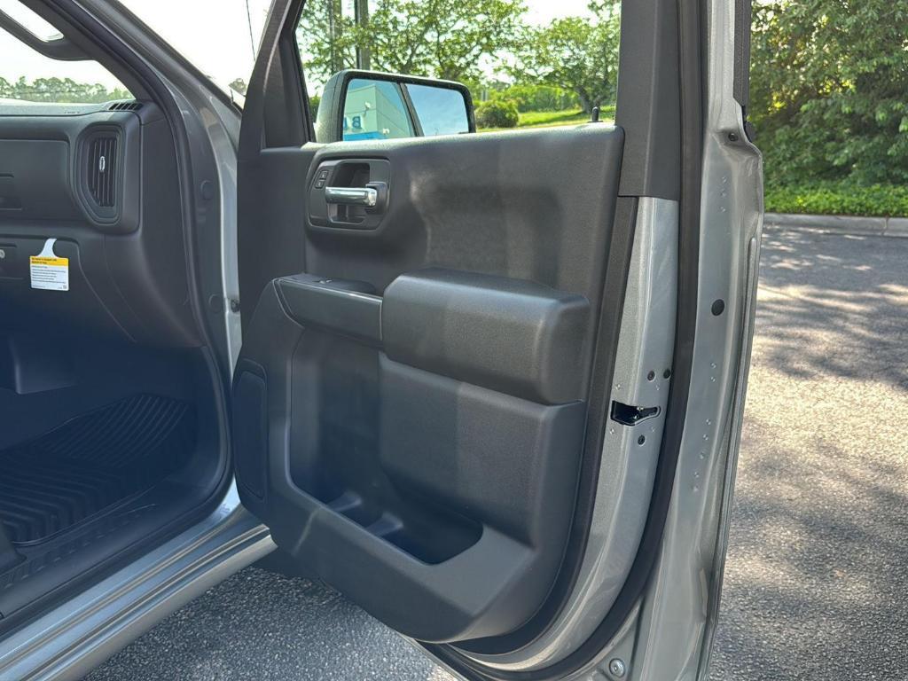new 2025 Chevrolet Silverado 1500 car, priced at $43,840