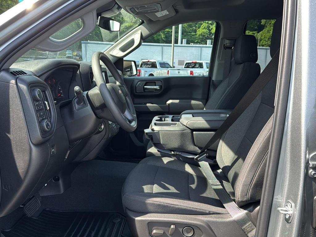 new 2025 Chevrolet Silverado 1500 car, priced at $43,840