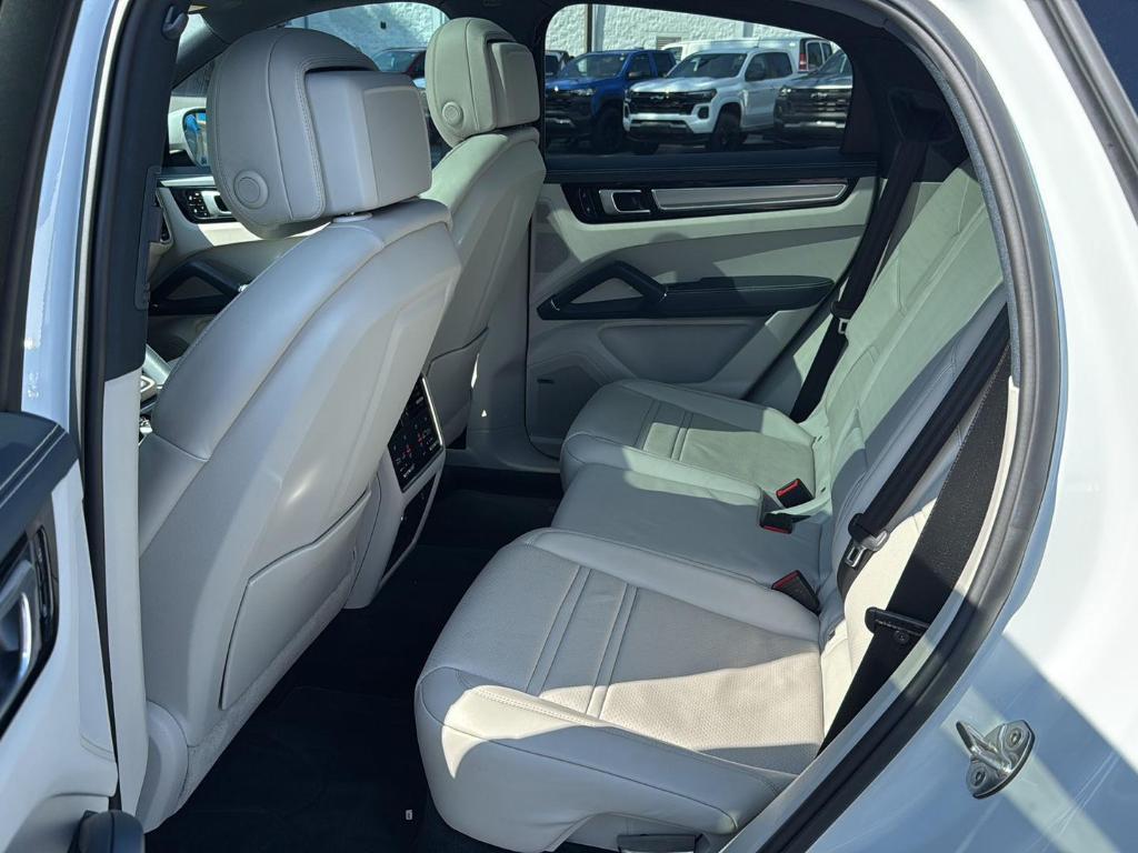 used 2020 Porsche Cayenne car, priced at $45,888