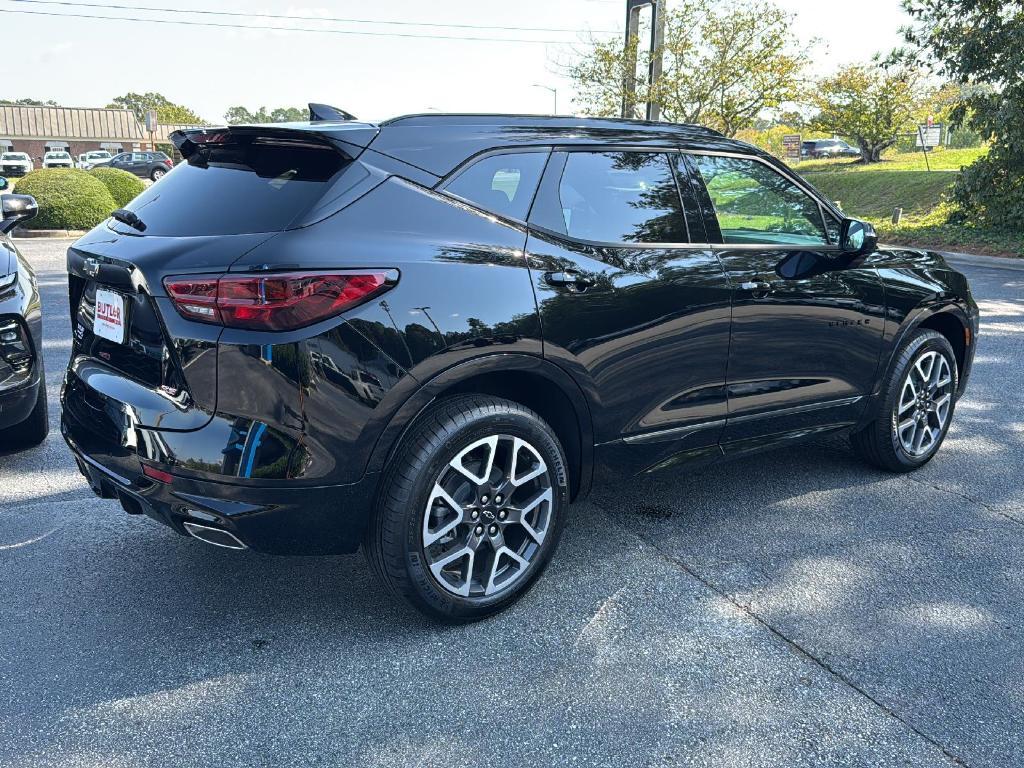 new 2025 Chevrolet Blazer car, priced at $41,997