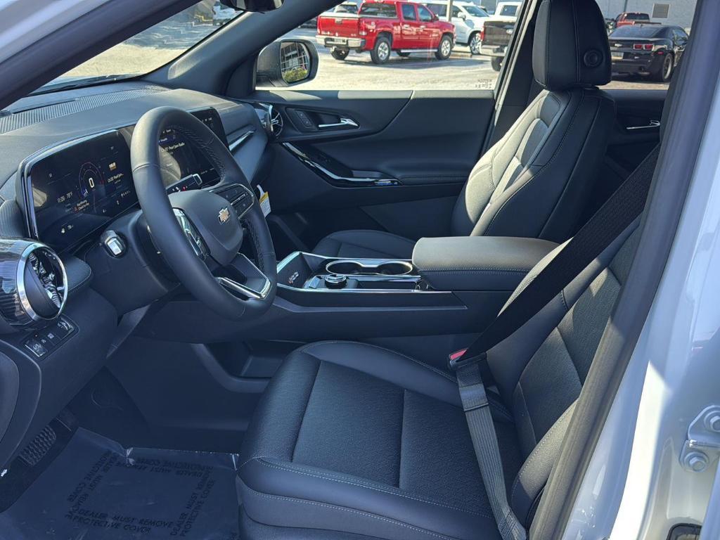 new 2026 Chevrolet Equinox car, priced at $33,490