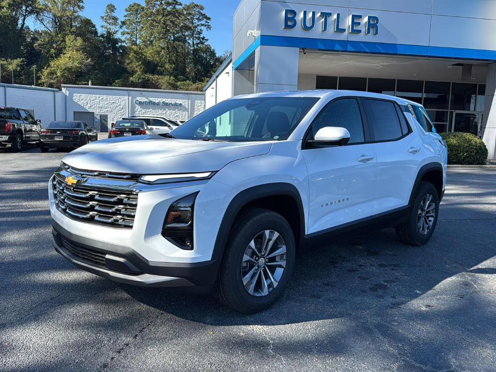 new 2026 Chevrolet Equinox car, priced at $33,490