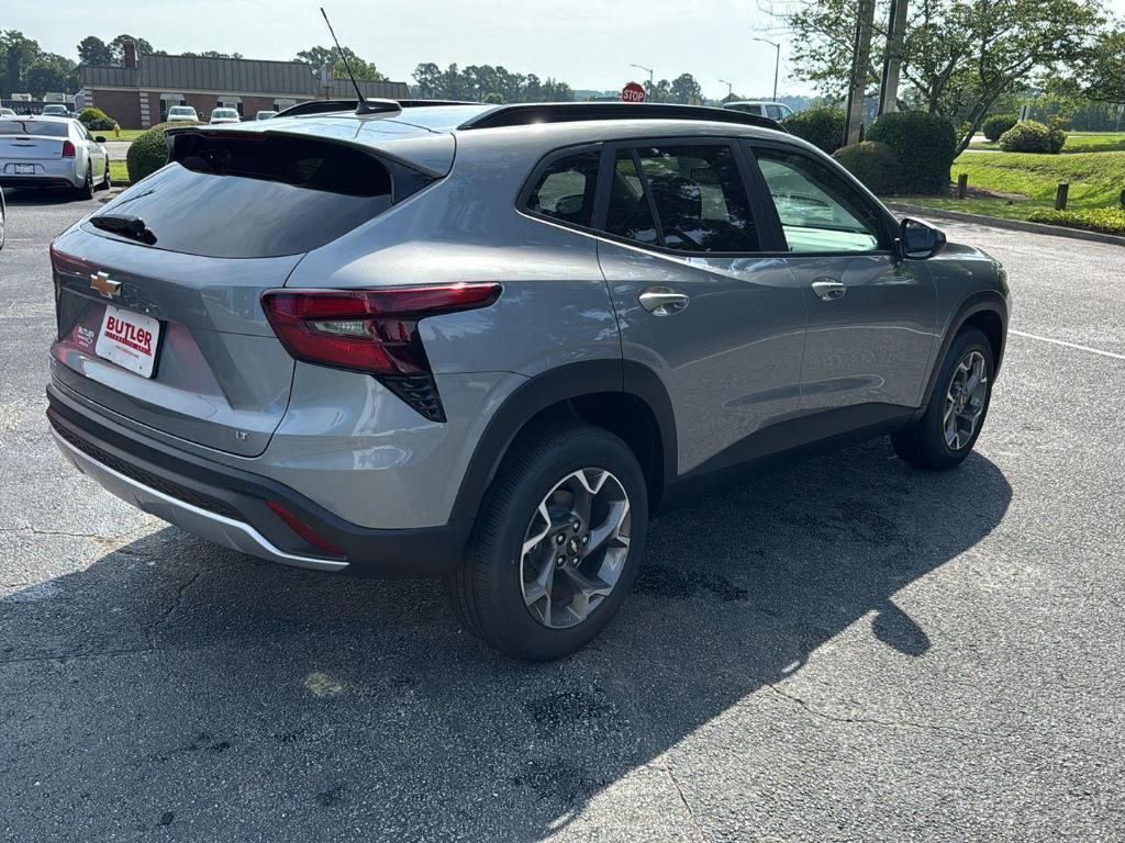 new 2025 Chevrolet Trax car, priced at $24,775