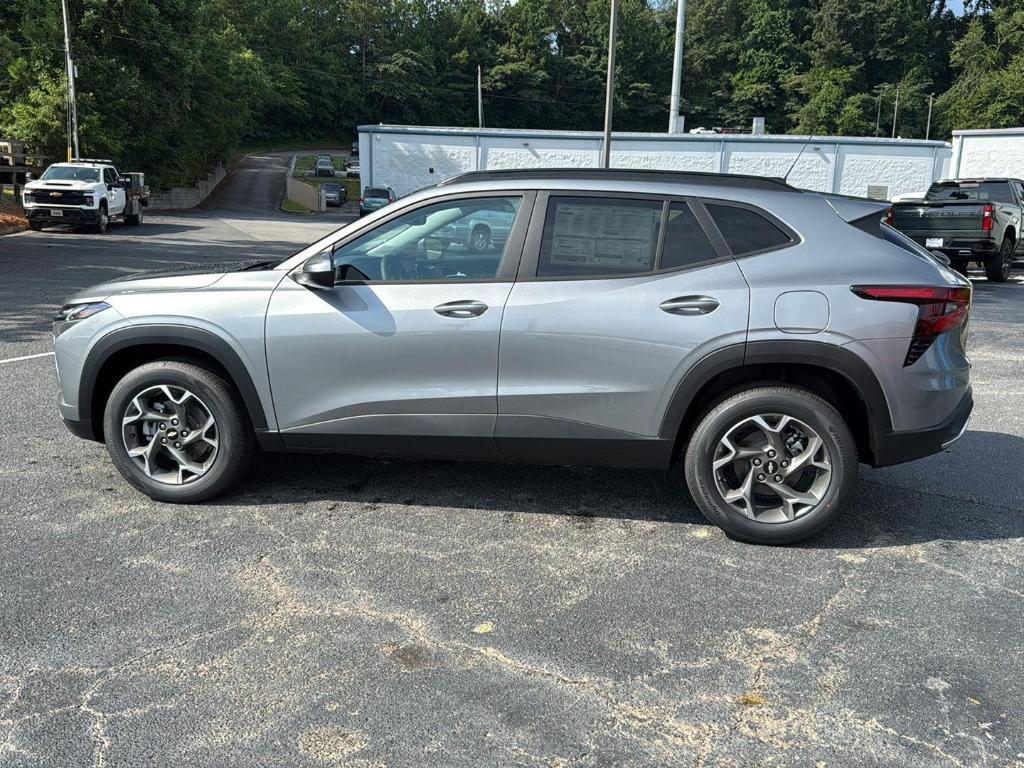 new 2025 Chevrolet Trax car, priced at $24,775
