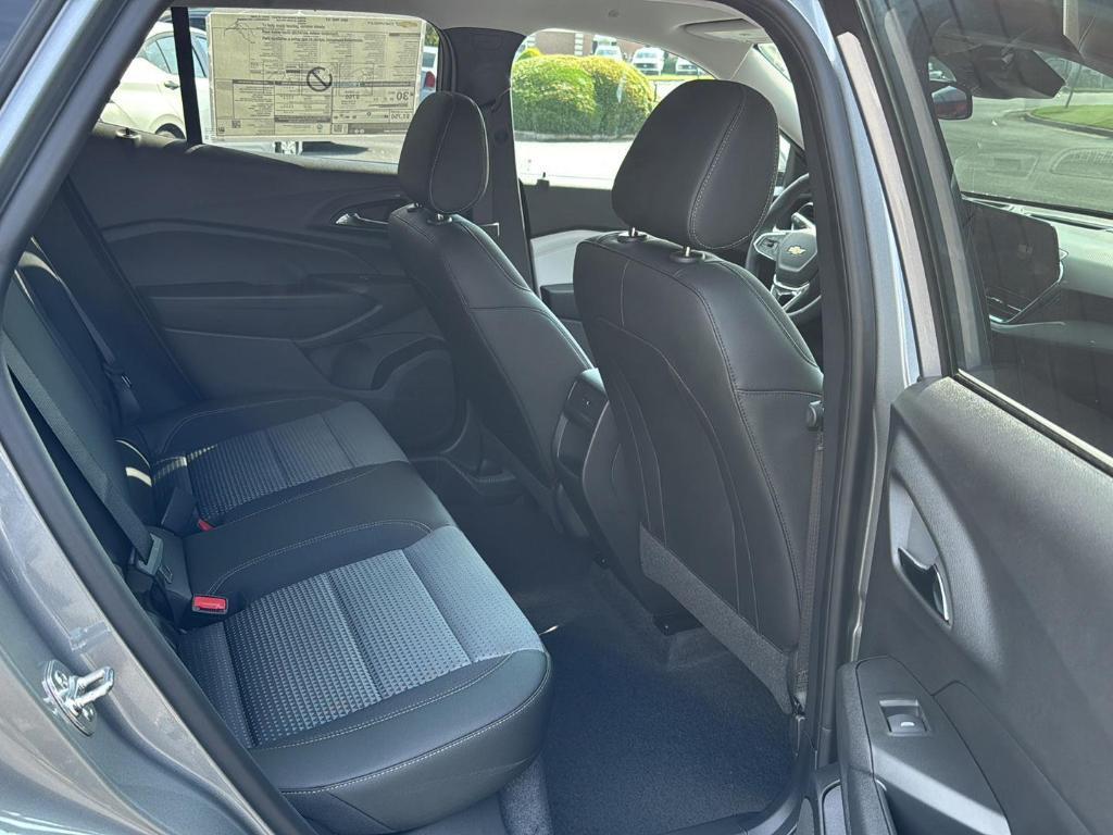 new 2025 Chevrolet Trax car, priced at $24,775