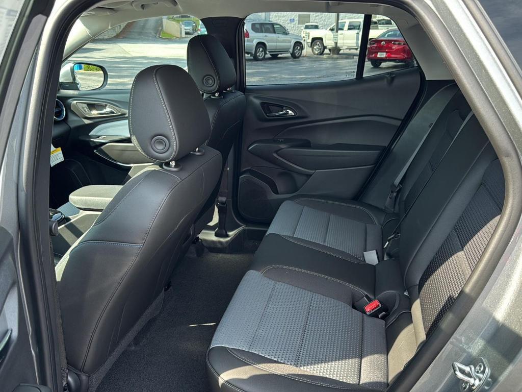 new 2025 Chevrolet Trax car, priced at $24,775