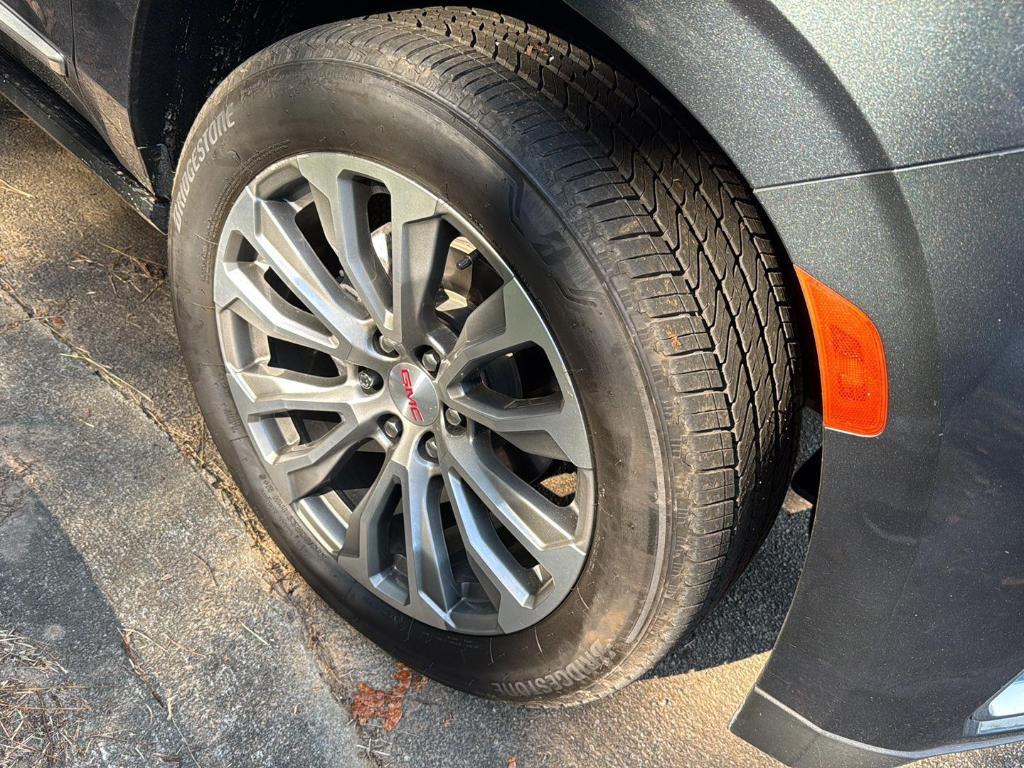 used 2021 GMC Yukon car, priced at $55,995