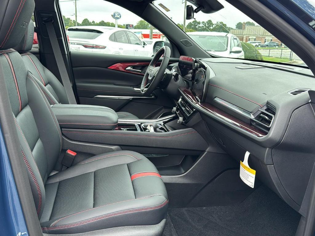 new 2026 Chevrolet Traverse car, priced at $58,835