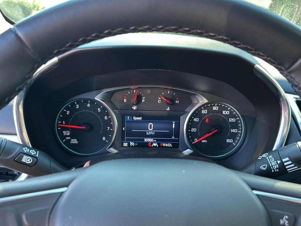used 2024 Chevrolet Equinox car, priced at $24,980