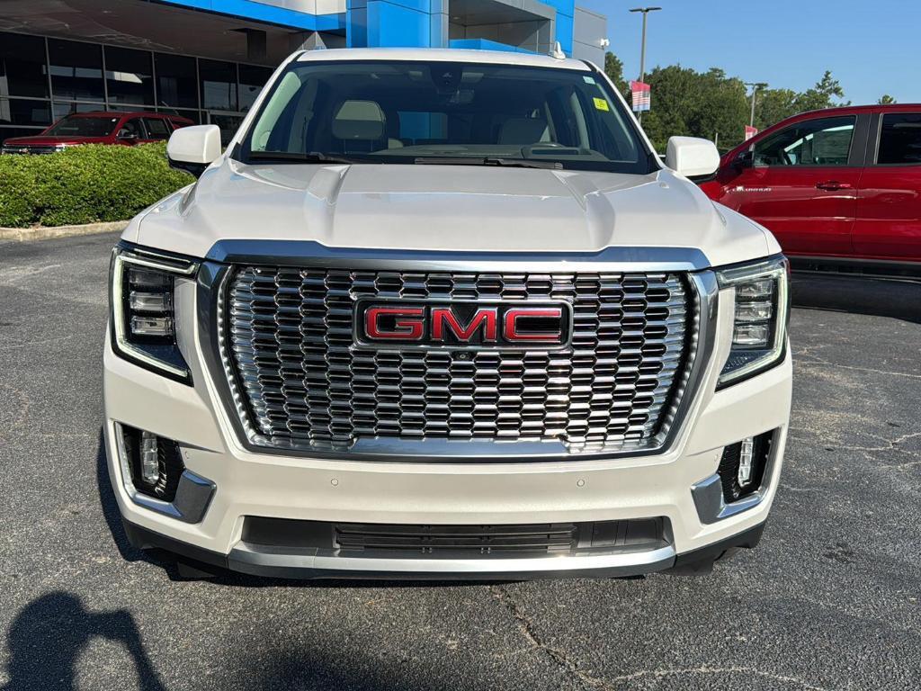 used 2021 GMC Yukon XL car, priced at $45,742