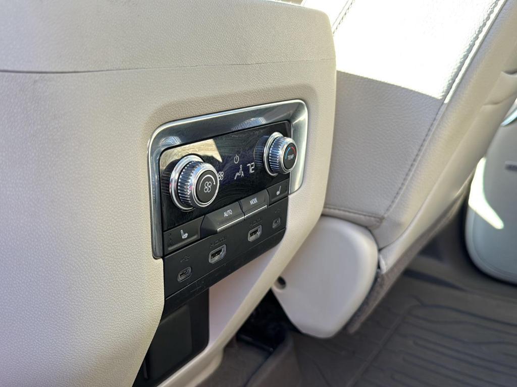 used 2021 GMC Yukon XL car, priced at $45,742