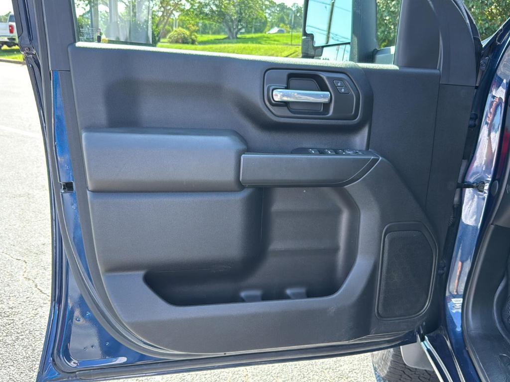 used 2022 Chevrolet Silverado 2500 car, priced at $42,887