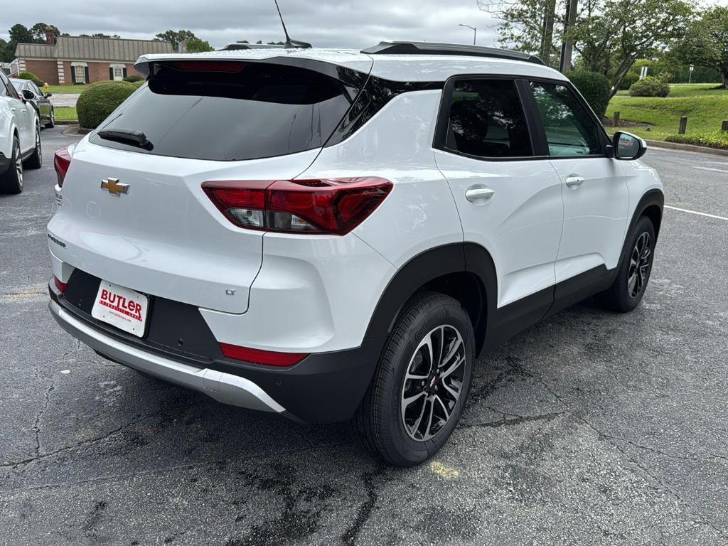 new 2026 Chevrolet TrailBlazer car, priced at $26,620