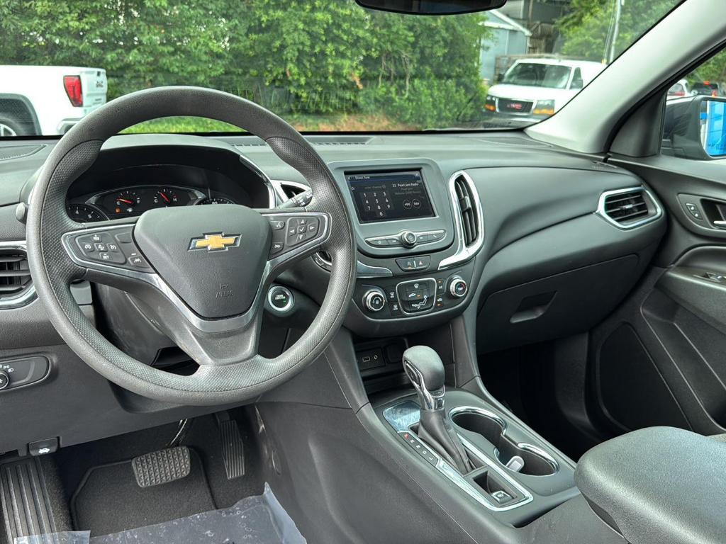 used 2023 Chevrolet Equinox car, priced at $21,555