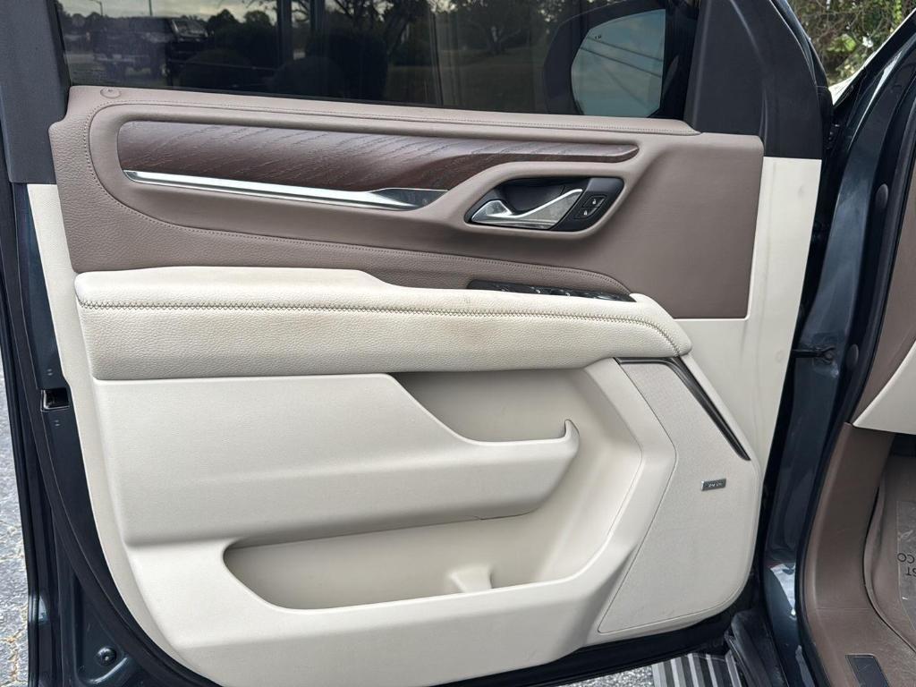 used 2021 GMC Yukon car, priced at $44,887