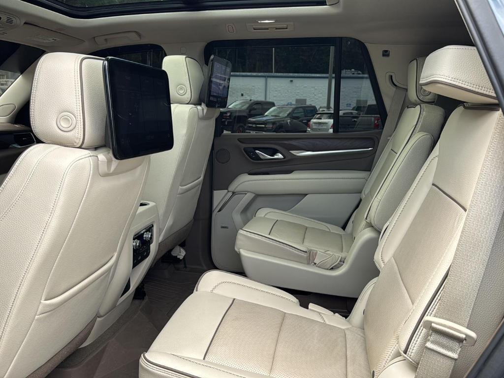 used 2021 GMC Yukon car, priced at $44,887