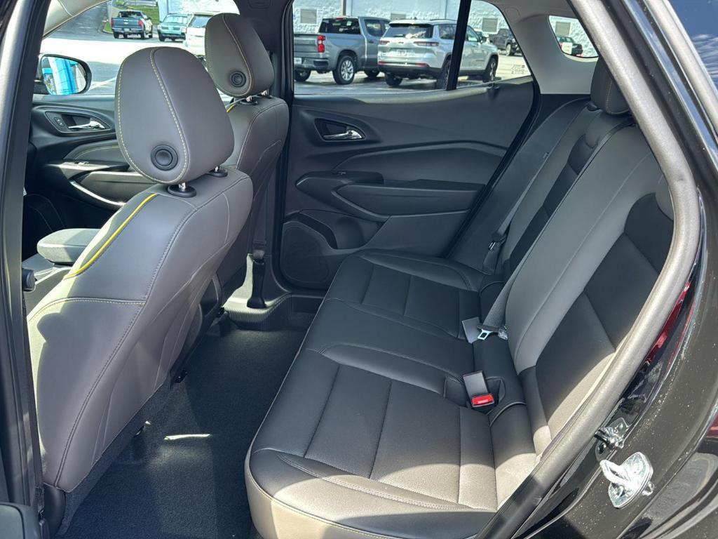 new 2025 Chevrolet Trax car, priced at $25,980