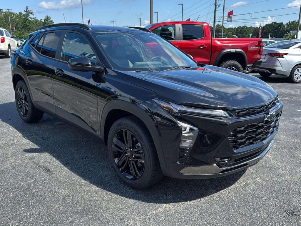 new 2025 Chevrolet Trax car, priced at $25,980