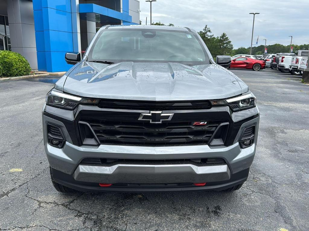 new 2025 Chevrolet Colorado car