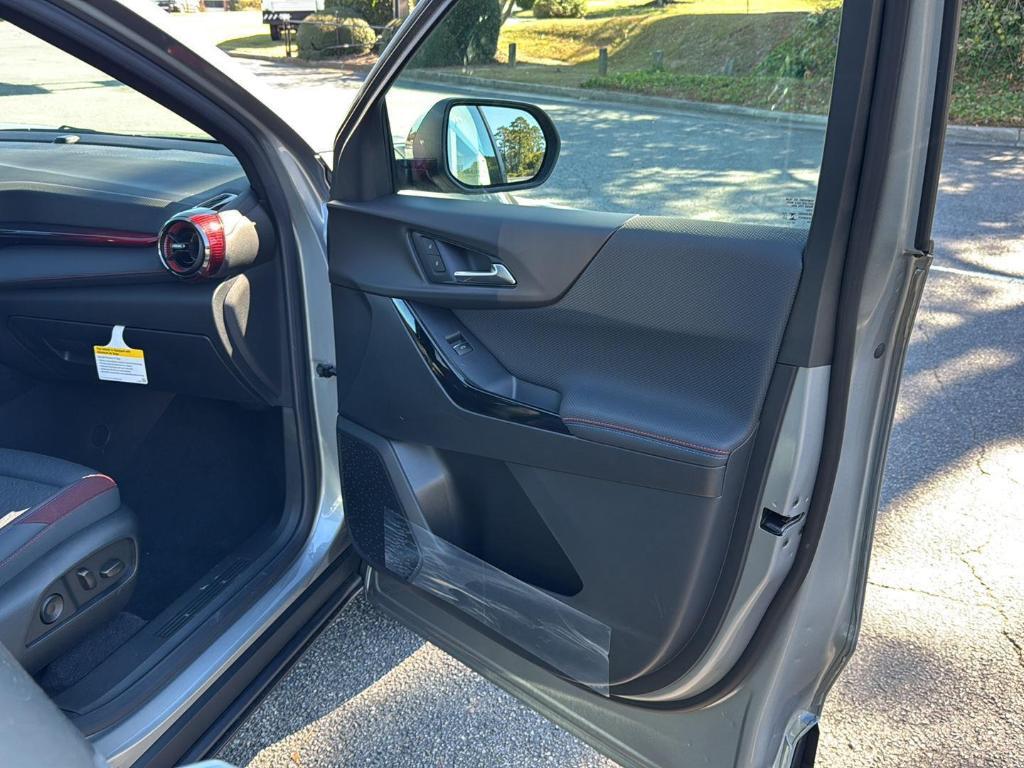 new 2026 Chevrolet Equinox car, priced at $36,385